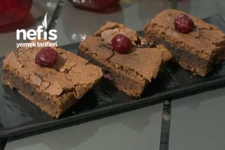 Vişneli Browni Kek Tarifi