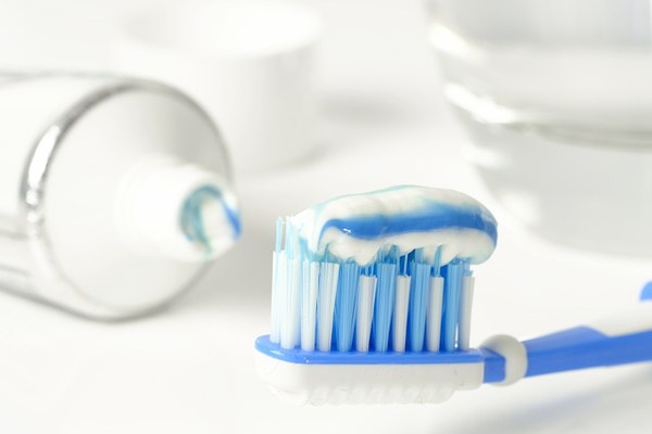 Diş Fırçalamak Orucu Bozar Mı? Diyanet Cevabı Tarifi