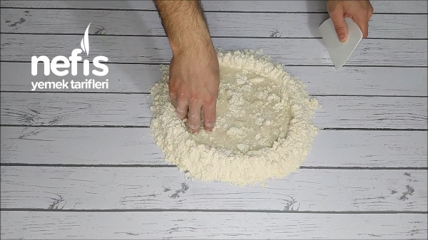 Odun Ekmeği Nasıl Yapılır ? Yuvarlak Somun Ekmeği Tarifi (Videolu)