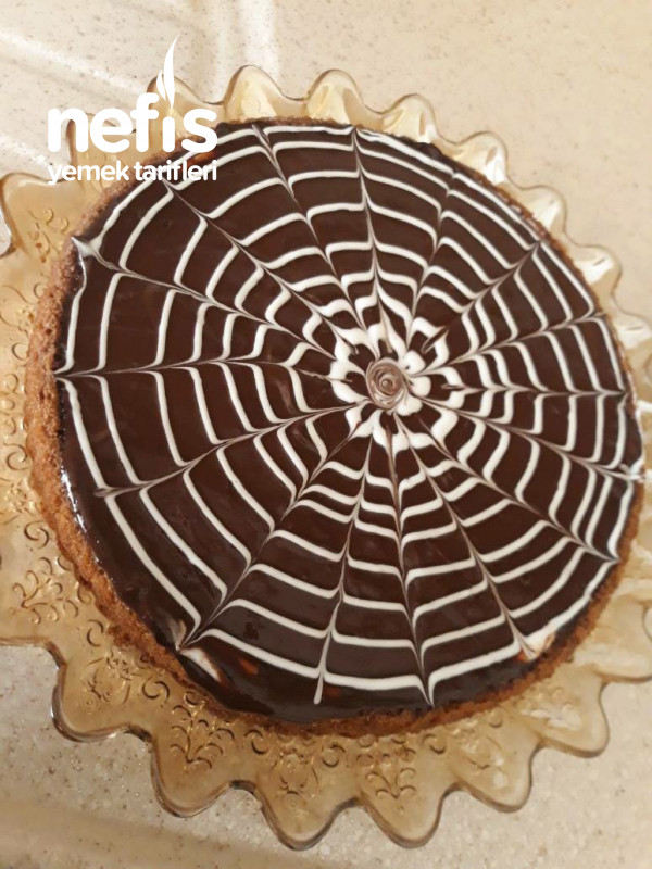Tart Kalıbında Ağlayan Pasta Nefis Yemek Tarifleri 6232238