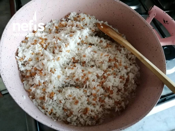 Yıldız Şehriyeli Pirinç Pilavı