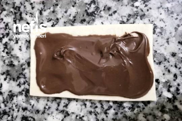 Çikolatalı Milföy Katkat