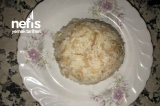 Yemeklerin Vazgeçilmezi Pirinç Pilavı Tarifi
