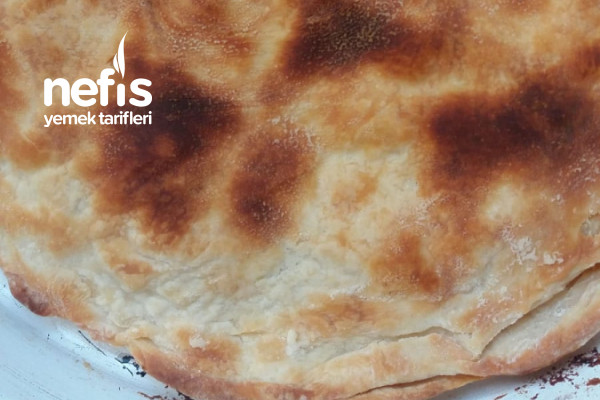 Domatesli El Açması Börek Tarifi