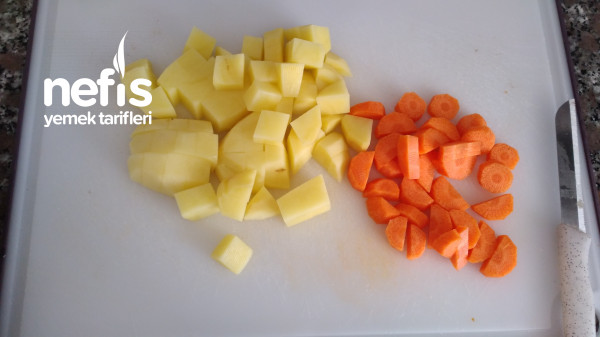 Dört Renkli Sebze Yemeği
