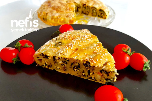 Ispanaklı Peynirli El Açması Börek Tarifi