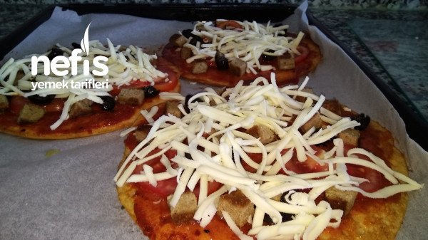 Karatay Usulü Hamursuz Mercimek Pizzası