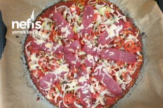 Karnabahar Pizza (Un Yok, Yağ Yok) Tarifi