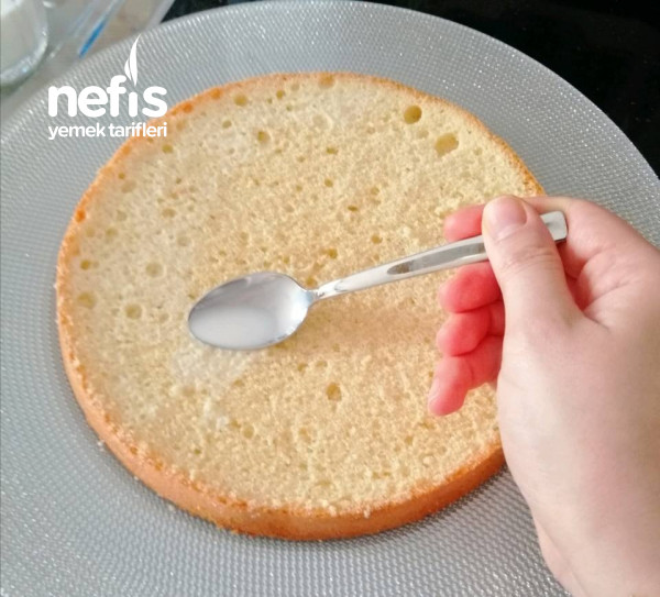 Çilekli Şipşak Pasta Nefis Yemek Tarifleri 7323636