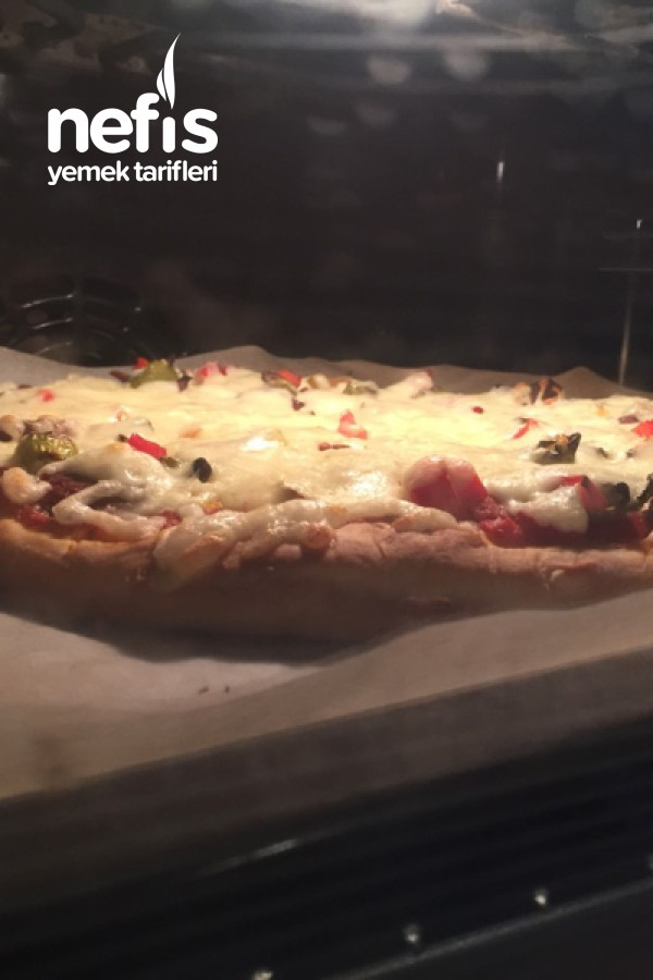 Orijinal Pizza Tarifi (Yapım Aşamalı) Nefis Yemek Tarifleri