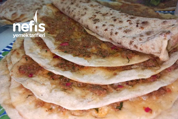 Lahmacun Dışardakinden Daha İyi İddia Ediyorum Tarifi