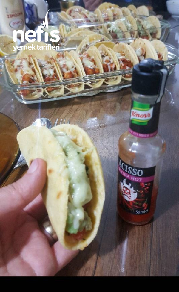 Taco (Geleneksel Meksika Yemeği)