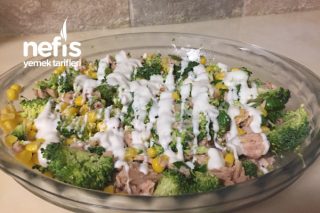 Ton Balıklı Brokoli Salatası Tarifi