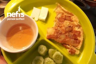 Yumurtalı Patates Kavurması (2-3 Yaş Çocuklara Kahvaltı Tabağı) Tarifi