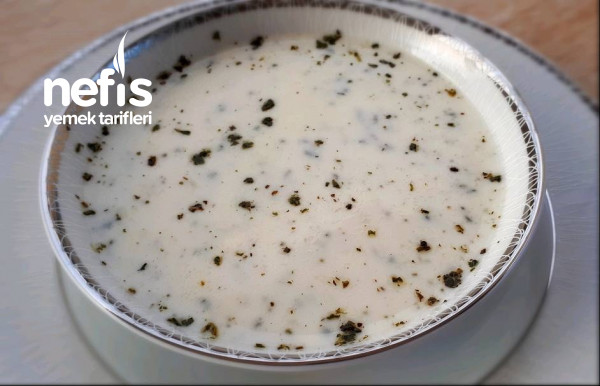 Yoğurt Çorbası (10 Dakikada Hazır)