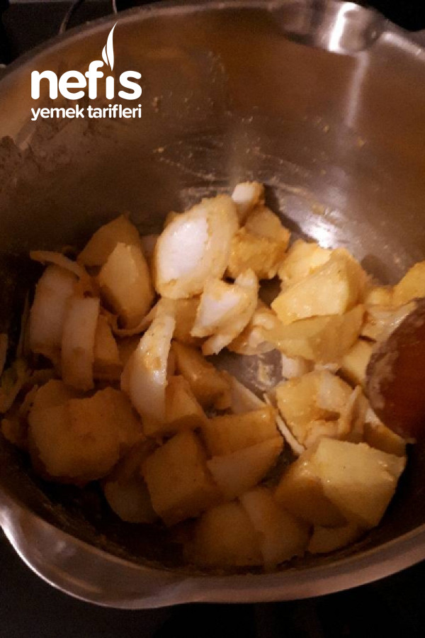 Patates Çorbası (Mısır Unlu) Pratik Ve Lezzetli