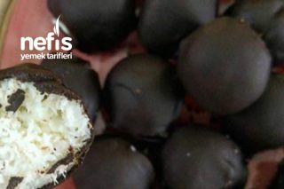 Cocochips (Hindistan Cevizli Çikolatalı Kurabiye) Tarifi