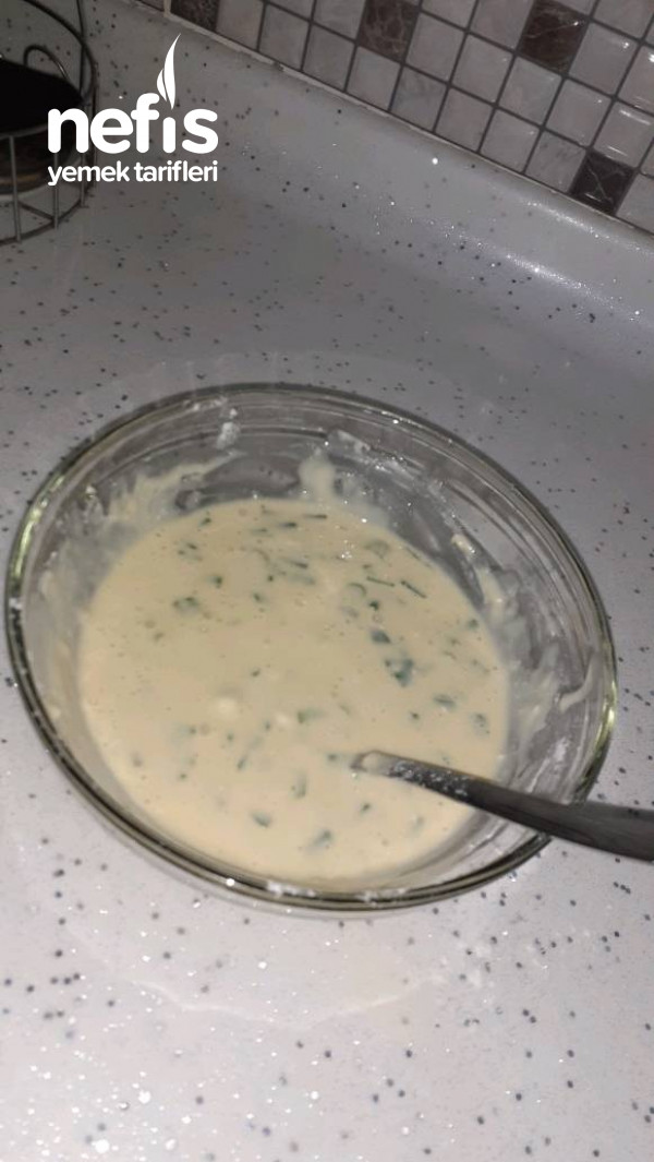 Peynirli Taze Soğanlı Tuzlu Pankek/krep