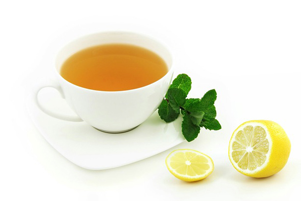 kalp sağlığı için bitki çayı beyaz bayılma