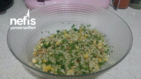 Ferahlatıcı Yoğurtlu Buğday Salatası Tarifi