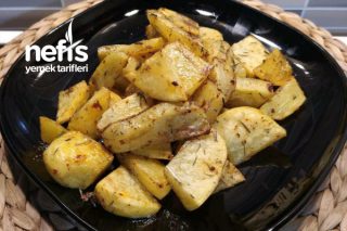 Fırında Baharatlı Patates (Videolu Tarif) Tarifi
