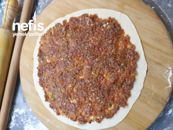 Evde Pide – Lahmacun (Tek Hamurla Çifte Lezzet)