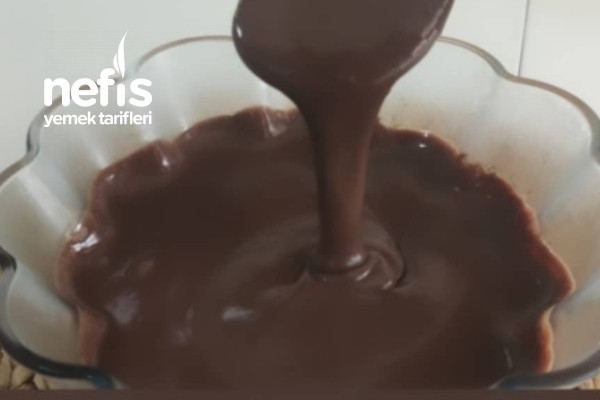 Ev Yapımı Çikolatalı Sos (Pürüzsüz Kıvam Harika Lezzet) Videolu