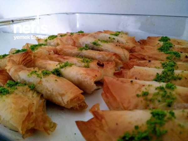 Nefis Söbiyet Yapımı (Hazır Baklava Yufkası İle)