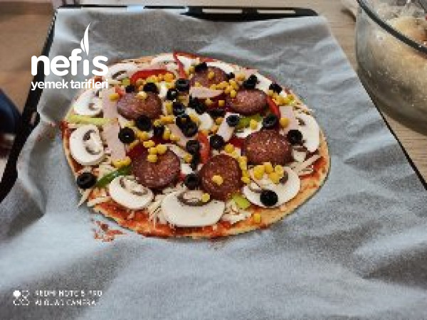 İncecik Ve Enfes Pizza   Sevenler İçin, Çok Güzel Ve Lezzetli Tarif Burda.