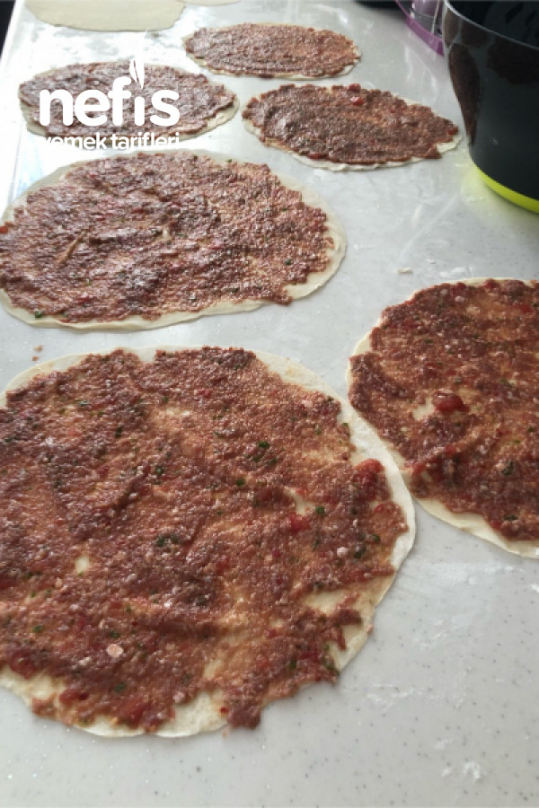 Lahmacun Tarifi