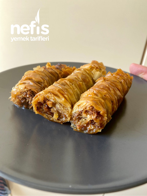 Çıtır Çıtır Burgu Baklava