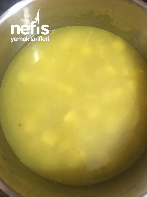 Ezberbozan Çorba: Sütlü Patates Çorbası