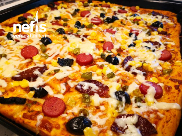 Pizza Hamuru Ve Mükemmel Pizza Tarifi – Tepsi Pizzası Tarifi