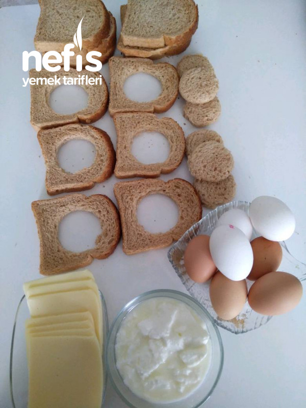 Pratik Kahvaltılık Yumurtalı Ekmek