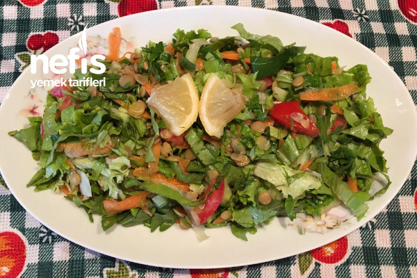 Bol Malzemeli Diyet Yeşil Mercimek Salatası