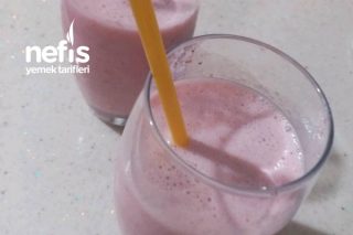 Çilekli Milkshake Tarifi