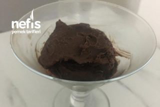İtalya Esintili Çikolatalı Gelato Tarifi
