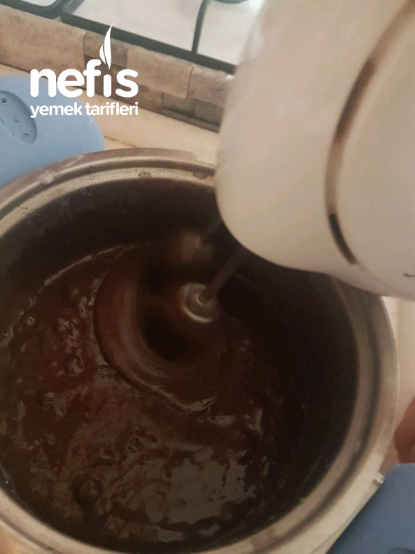 10 Dakikalık Kakaolu Dondurma Yapımı