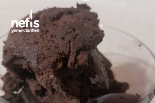 10 Dakikalık Kakaolu Dondurma Yapımı Tarifi