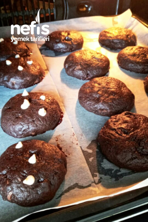 Vişneli Browne Cookies