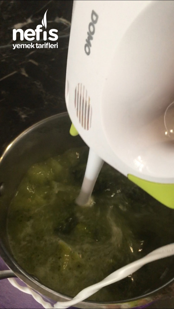 Kremalı Tadında Kremasız Brokoli Çorbası