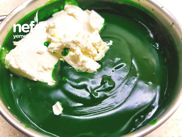 Green Cheesecake (Yeşil Çaylı, Fırınsız)