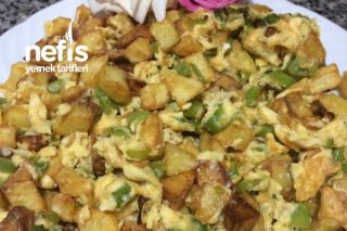Yumurtalı Biberli Patates Kavurması Tarifi
