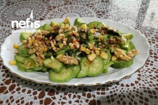 Cevizli Sarımsaklı Kabak Salatası Tarifi