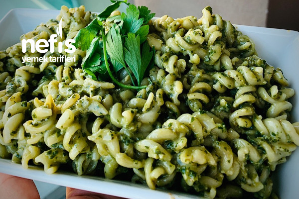 Pesto Soslu Makarna Tarifi