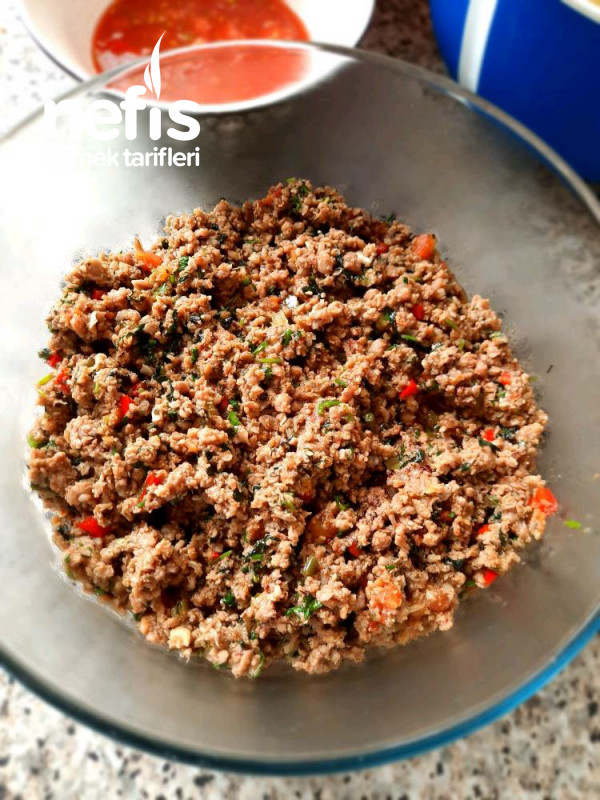 Fırında Yapılan Azerbaycan Mutfağından Nefis Domates Biber Patlıcan Dolması