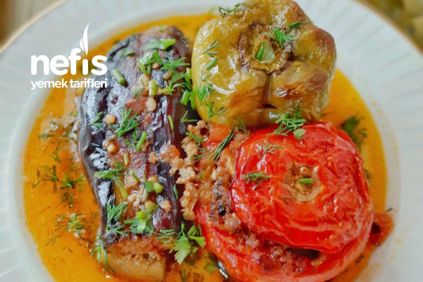 Fırında Yapılan Azerbaycan Mutfağından Nefis Domates Biber Patlıcan Dolması