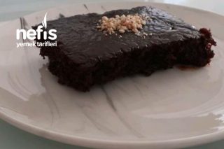 Browni Tadında Islak Kek Tarifi