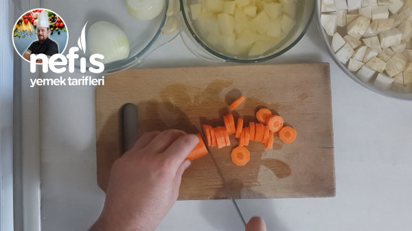 Zeytinyağlı Portakallı Kereviz Yemeği Nasıl Yapılır? (Videolu)