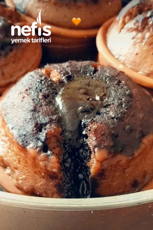 Tencerede Bitter Çikolatalı Sufle